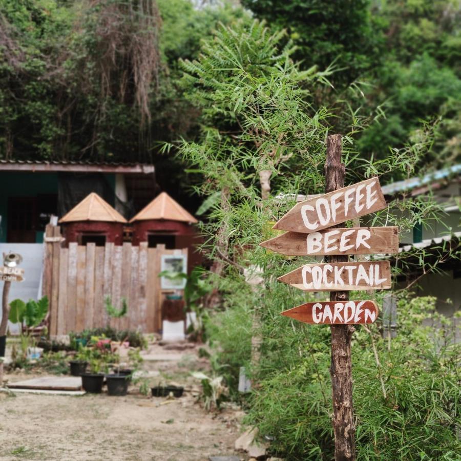 Hotel Riddim Garden Koh Samet Exterior foto